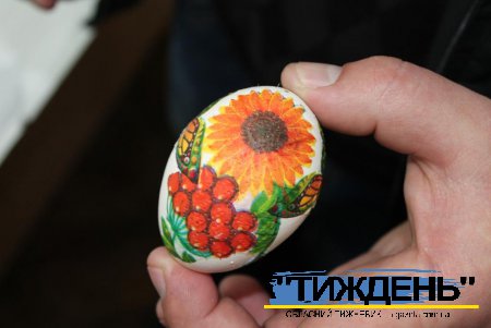 Великоднього святкового настрою тростянчанам додає «Писанковий дивосвіт»
