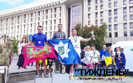 У Києві в патріотичному забігу на честь захисників України атлет з Боромлі здобув срібну медаль