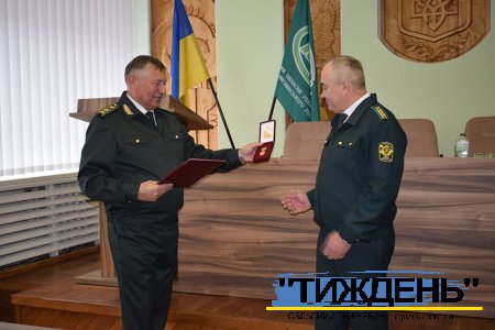 Уряд відзначив Почесною Грамотою роботу директора Тростянецького лісгоспу