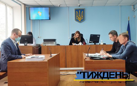 Тростянецький суд приступив до розгляду справи по факту мародерства на привокзальній площі