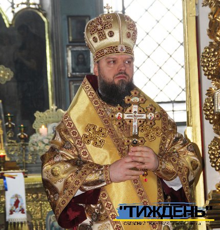 Намісник Михайлівського Золотоверхового монастиря відслужив у Тростянці святковий молебень