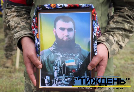 В селі Білка попрощалися із полеглим захисником В'ячеславом Ткаченком