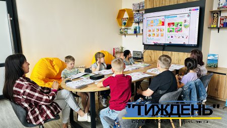 "Я знову навчилась дихати" — історія Каті, яка знайшла сили рухатись далі