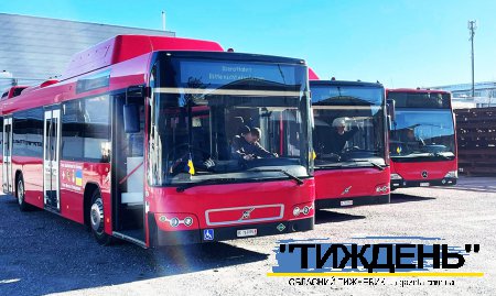 Ще три пасажирські автобуси подарували швейцарські партнери прифронтовій Тростянецькій громаді